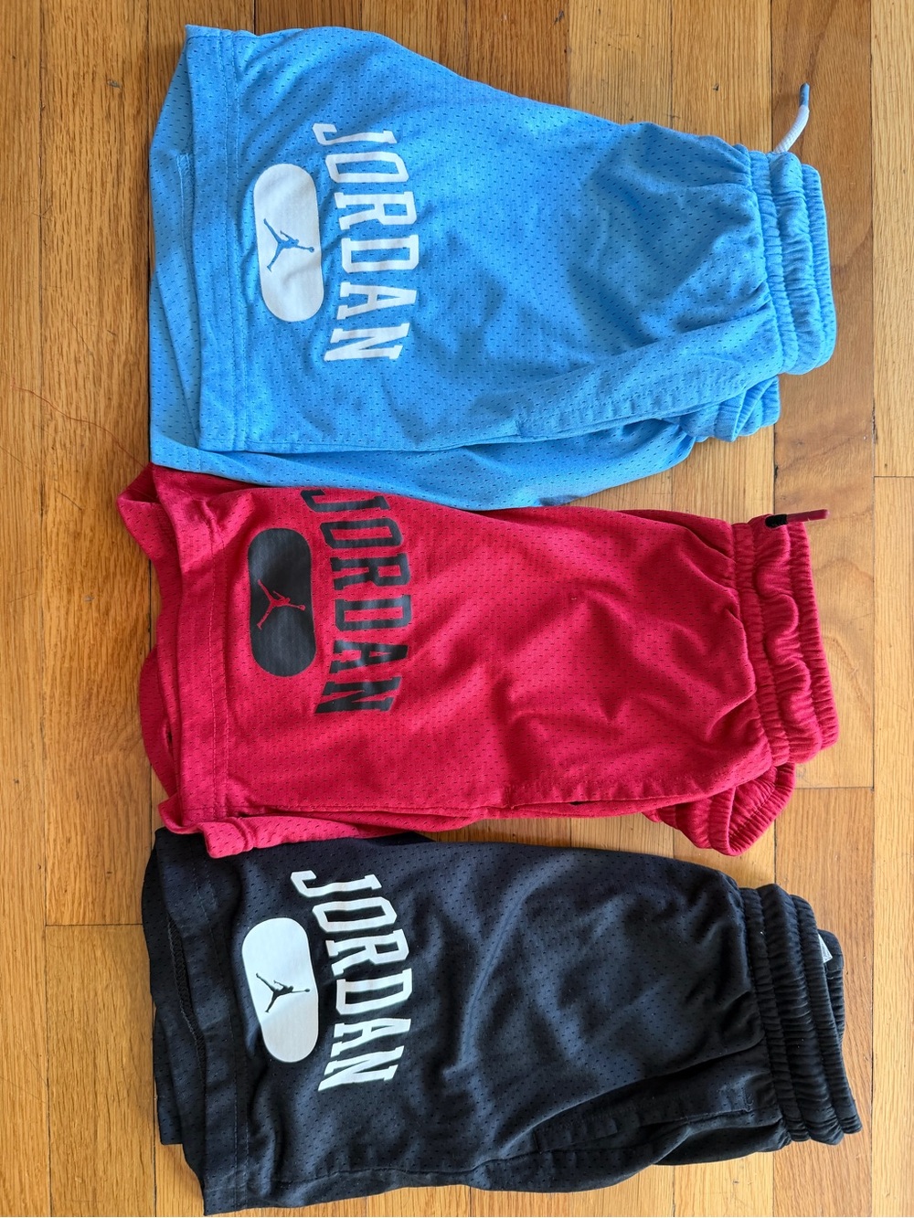 Jordan Kids Mesh Shorts in Blue, Red, Black